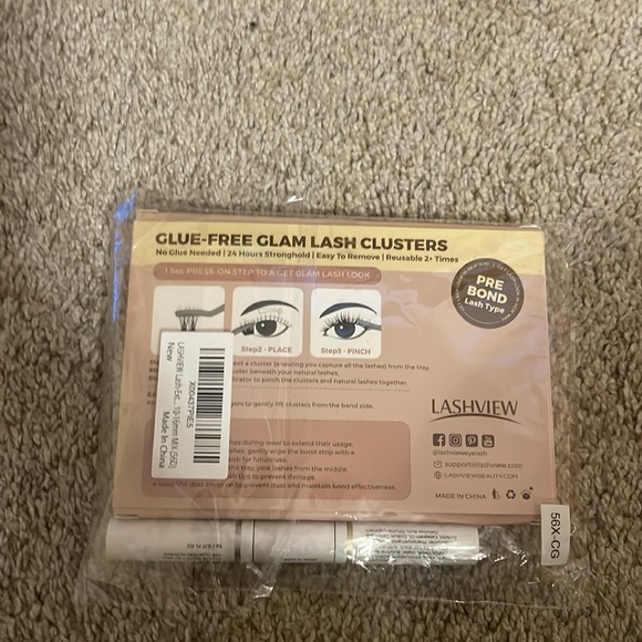 Lash clusters - Picture 2 of 2